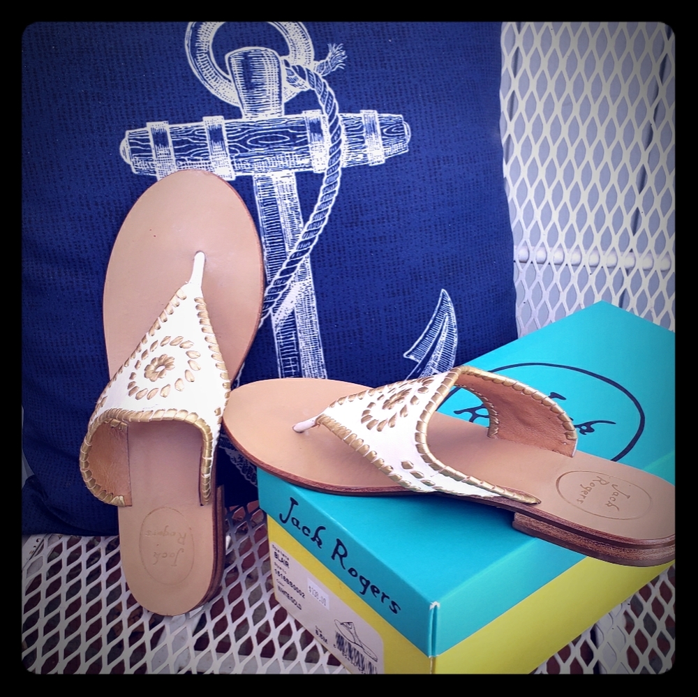 EUC Jack Rogers Gold Blair Sandals in Original Box